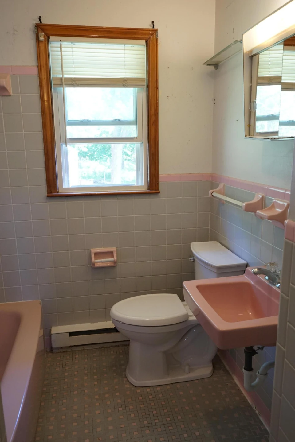 2901 Neil DR - Photo 21