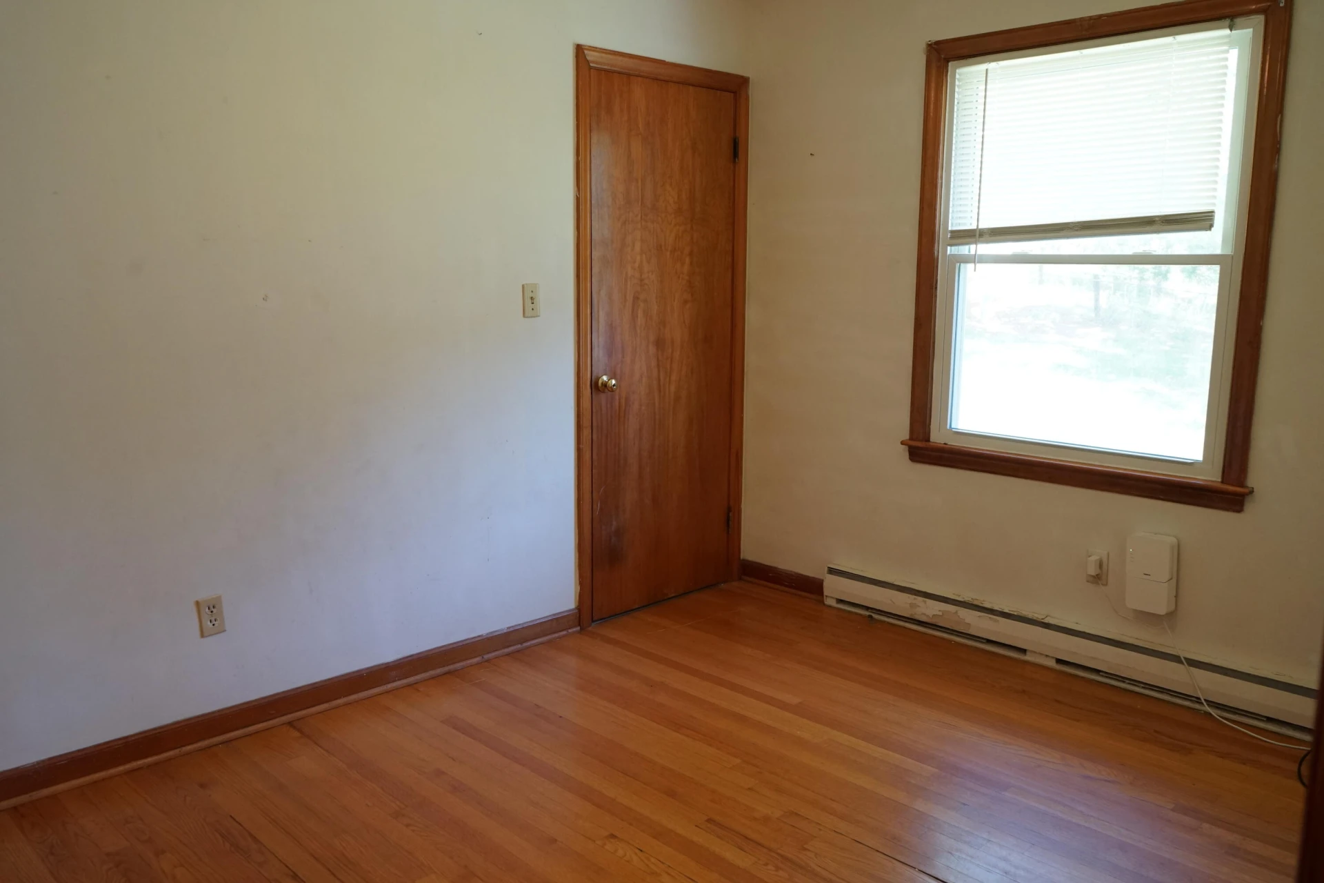 2901 Neil DR - Photo 22