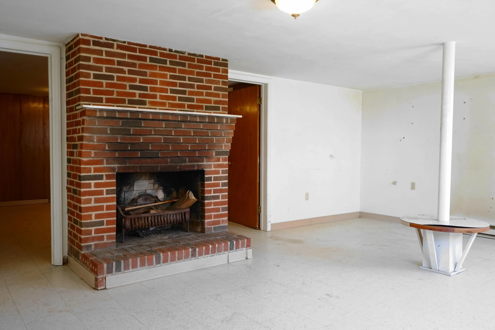 2901 Neil DR - Photo 29