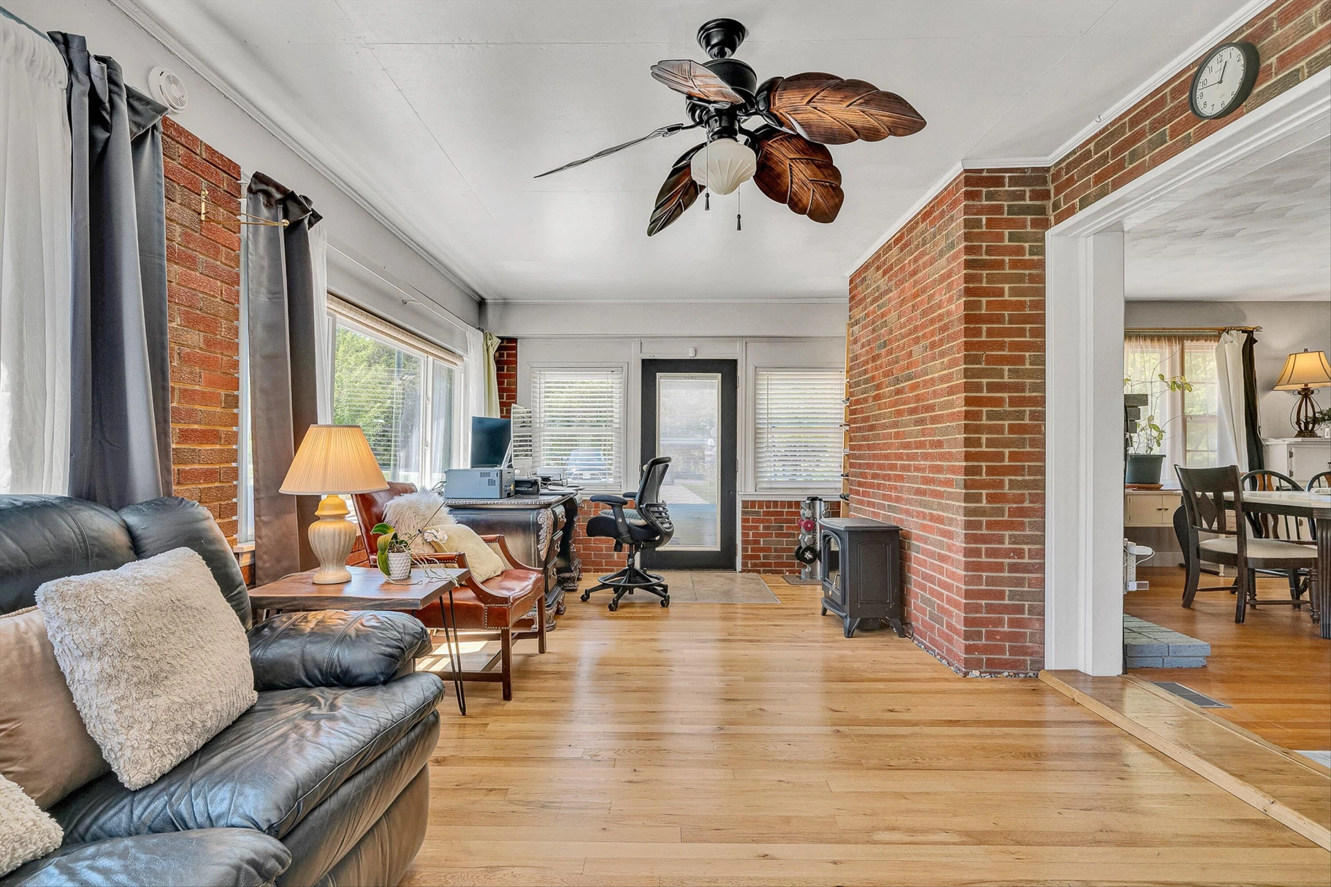 4758 Bandy RD - Photo 16
