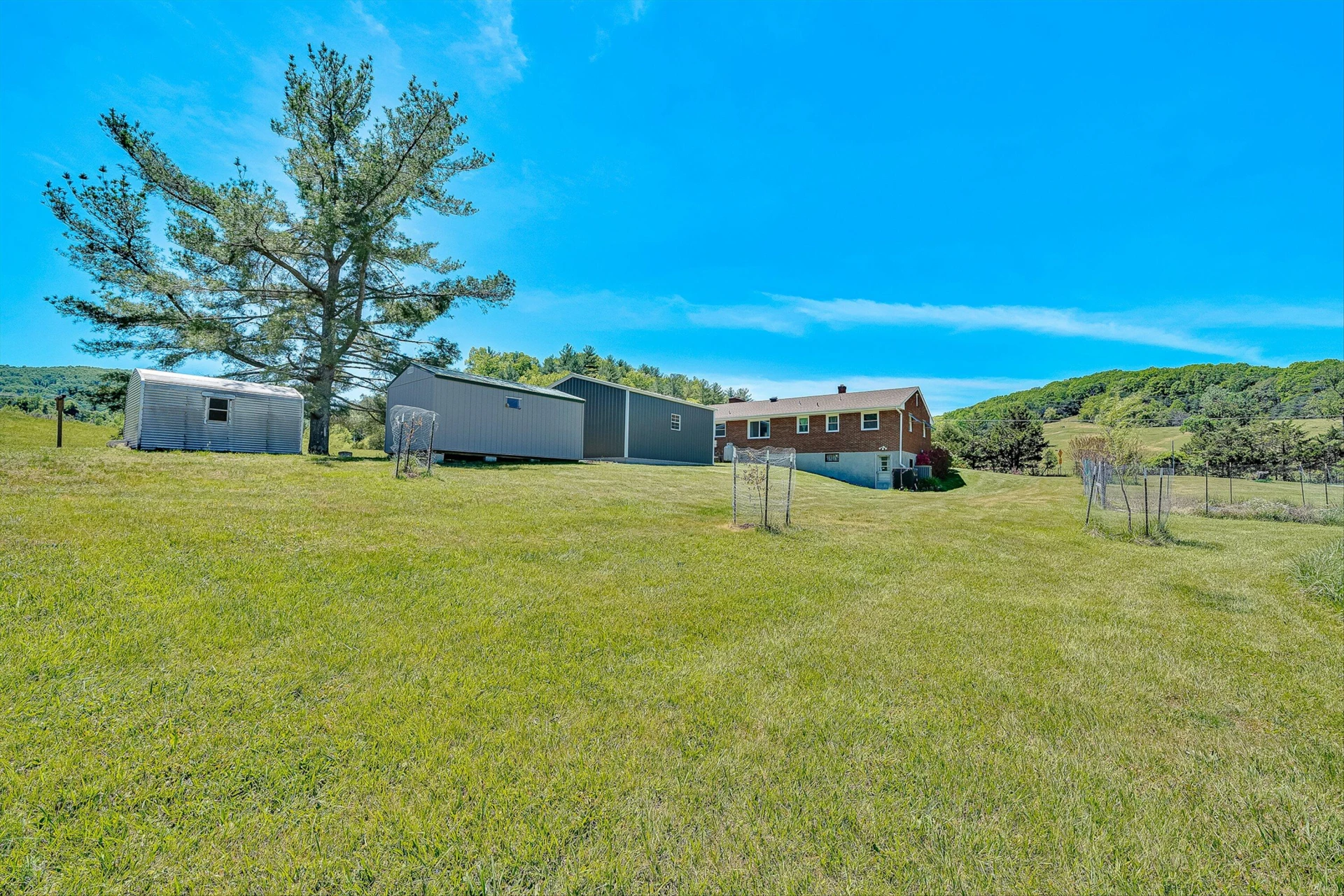 4758 Bandy RD - Photo 44