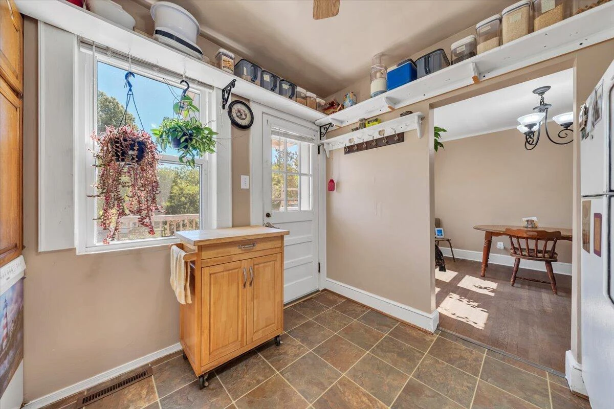 703 vine ST - Photo 21