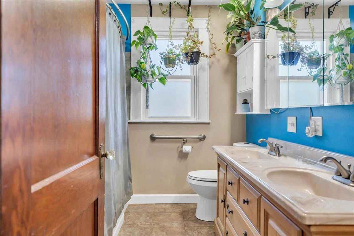 703 vine ST - Photo 26