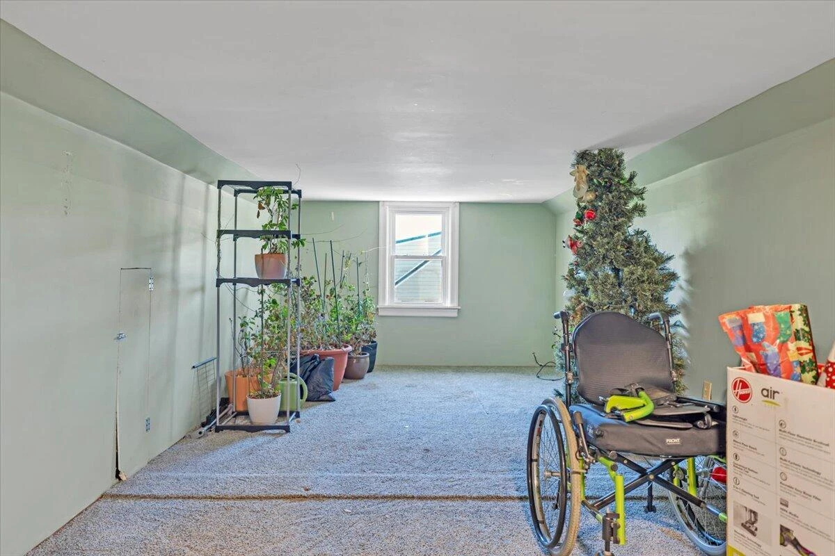 703 vine ST - Photo 28