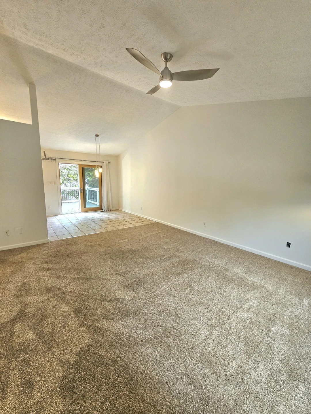 74 Clarion DR - Photo 10