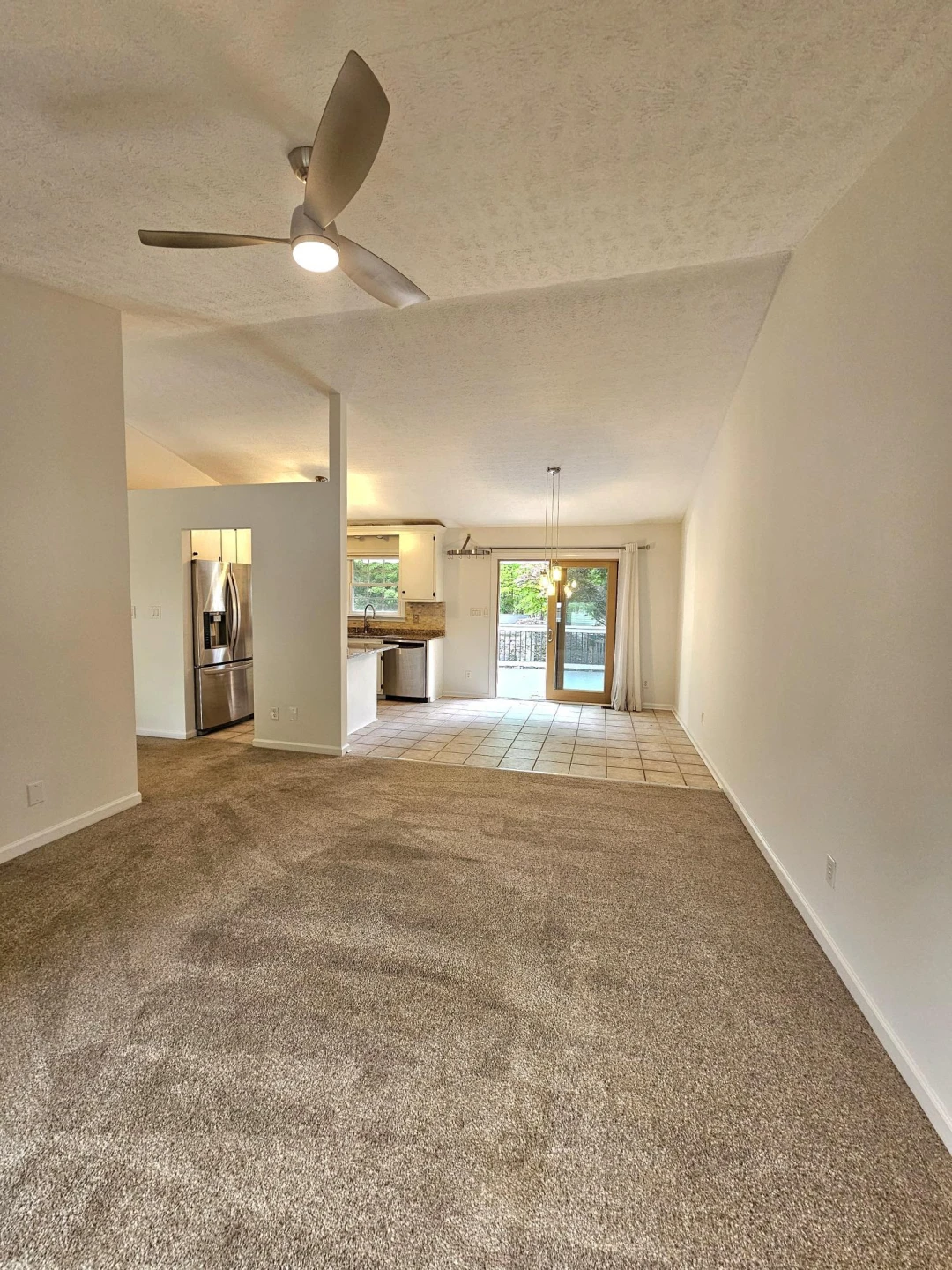 74 Clarion DR - Photo 7
