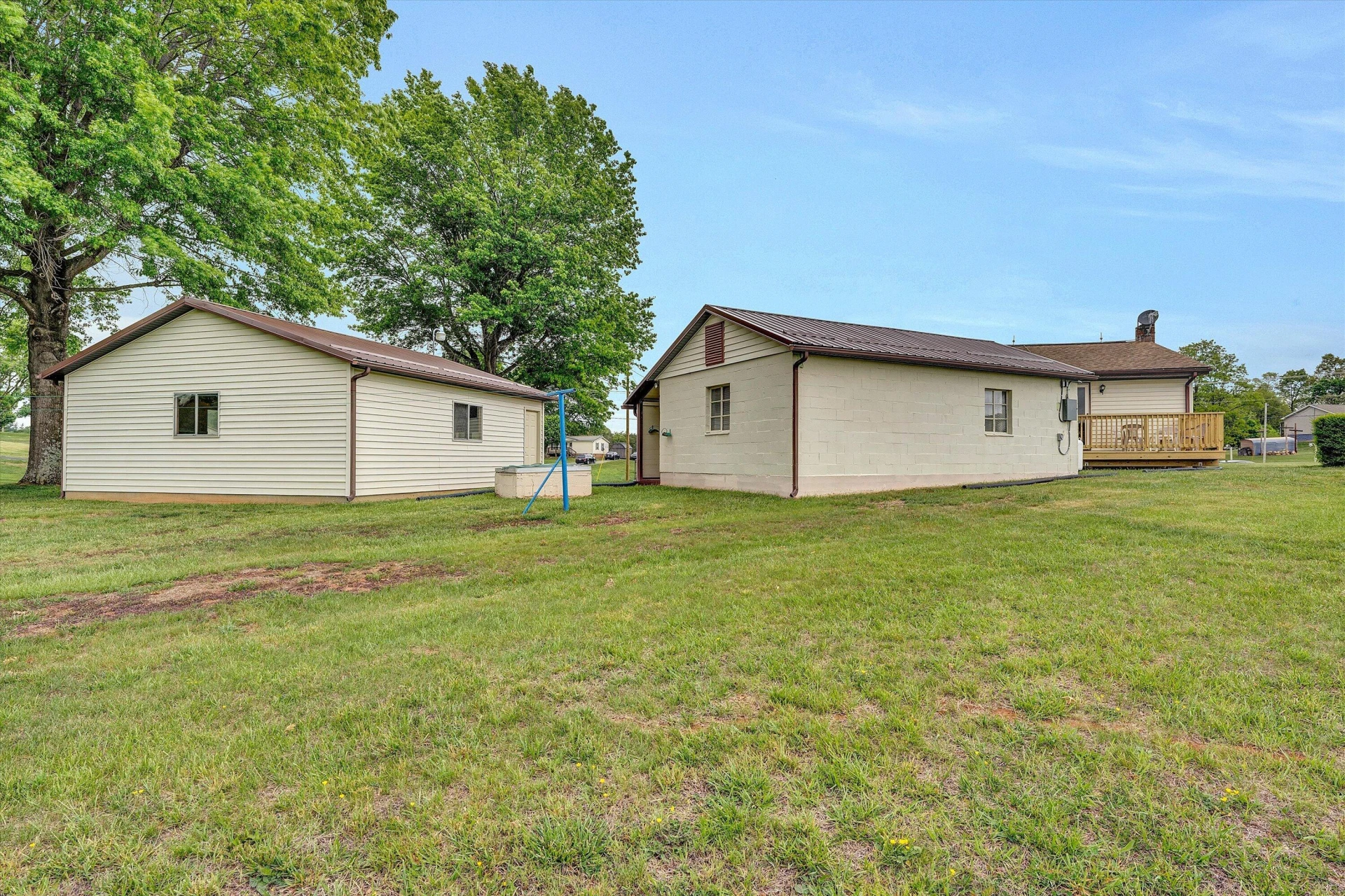 1151 Wheatland RD - Photo 6
