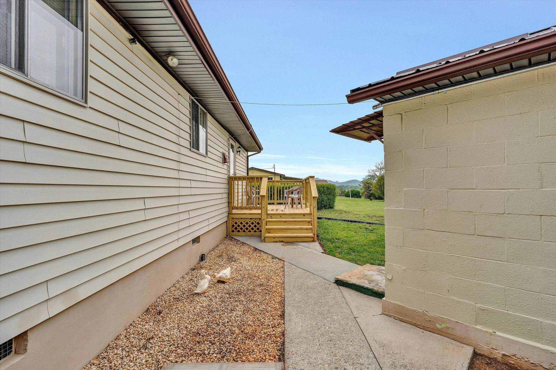 1151 Wheatland RD - Photo 34