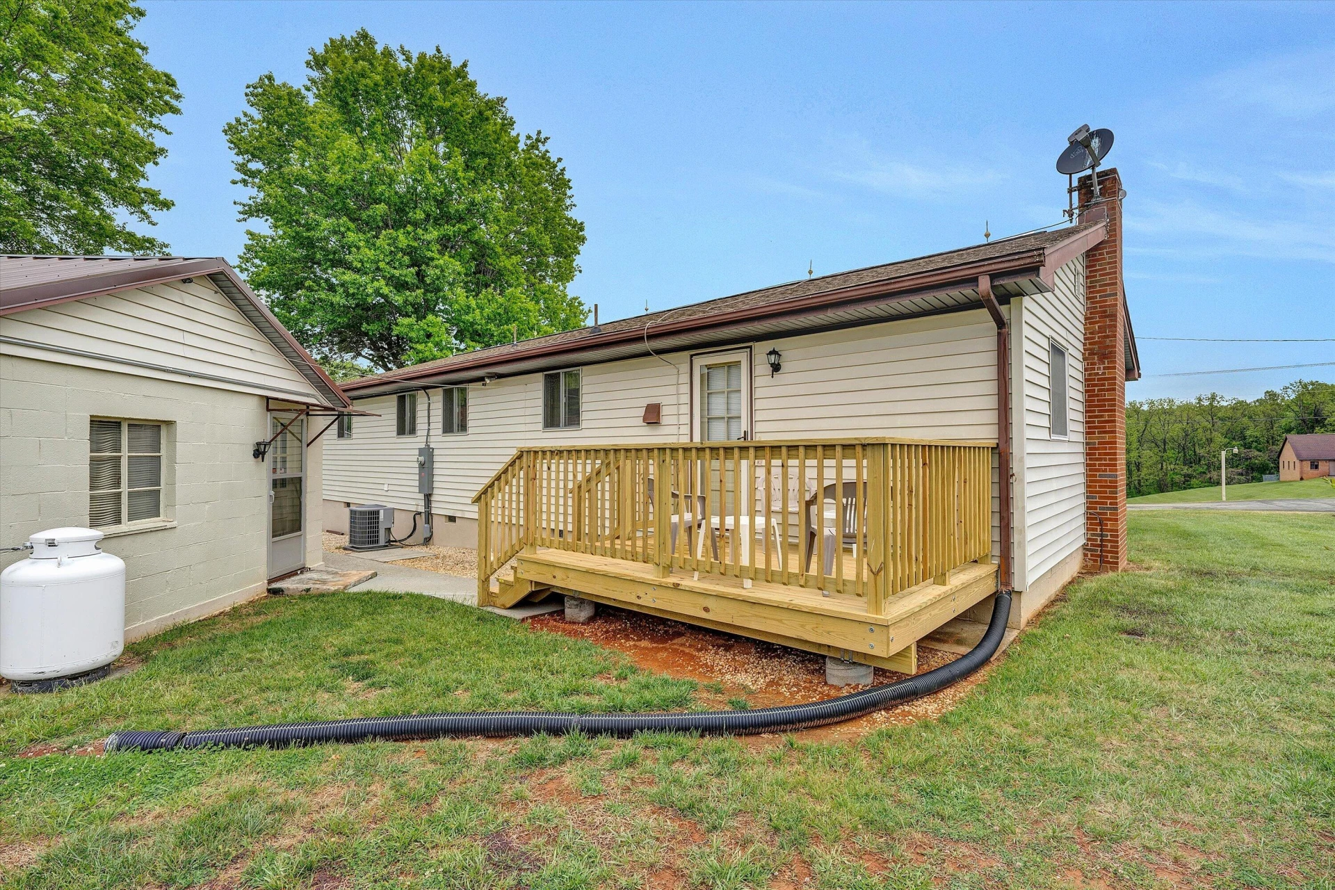 1151 Wheatland RD - Photo 35