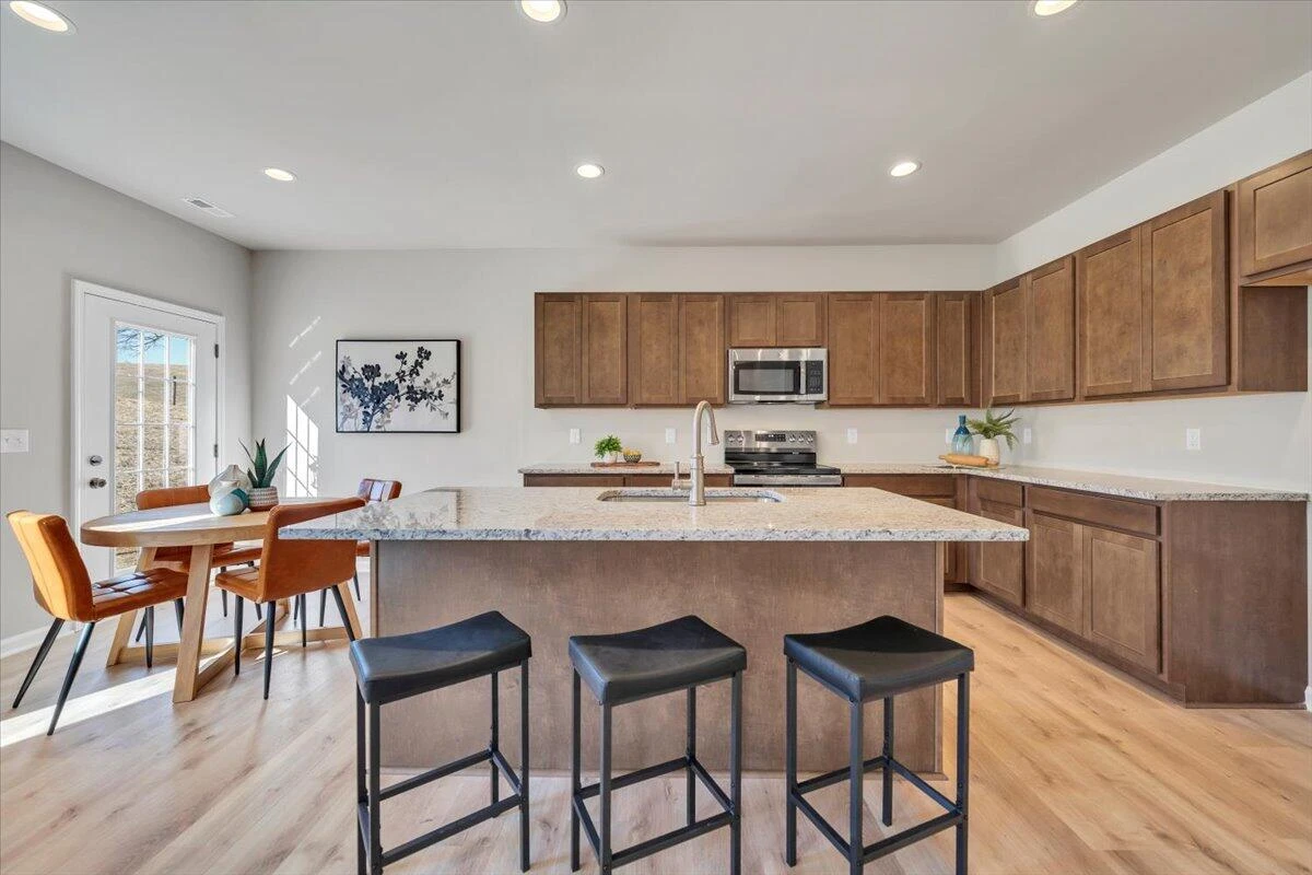 7379 King's Pointe DR - Photo 12