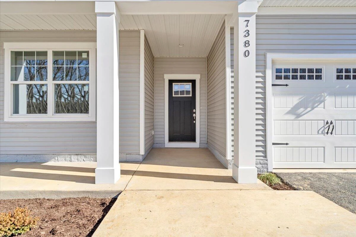7380 King's Pointe DR - Photo 3