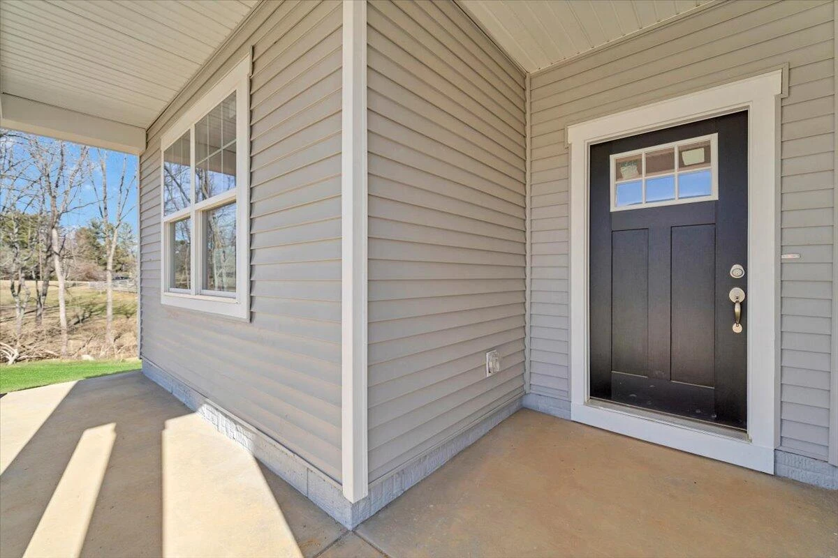 7380 King's Pointe DR - Photo 4