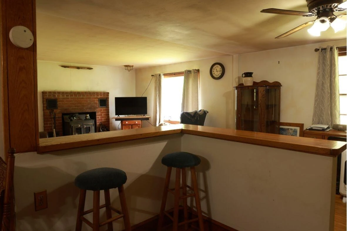 6292 Back Creek RD - Photo 16