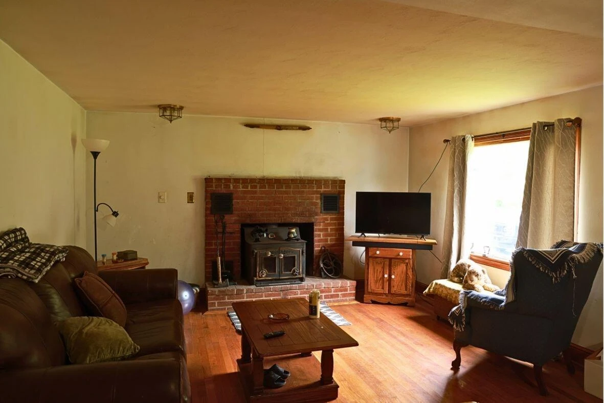 6292 Back Creek RD - Photo 5