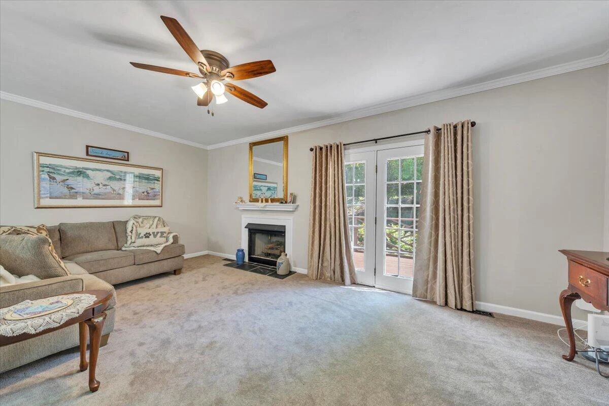 4732 Wembley PL SW - Photo 13