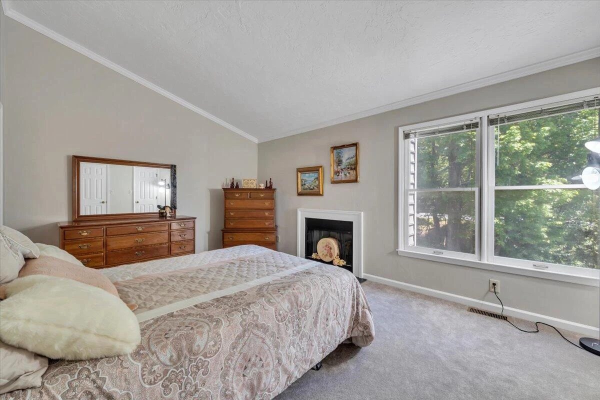 4732 Wembley PL SW - Photo 20