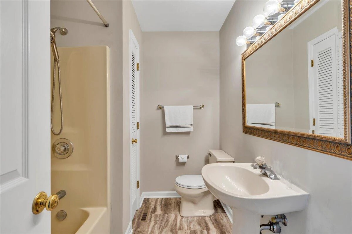 4732 Wembley PL SW - Photo 23