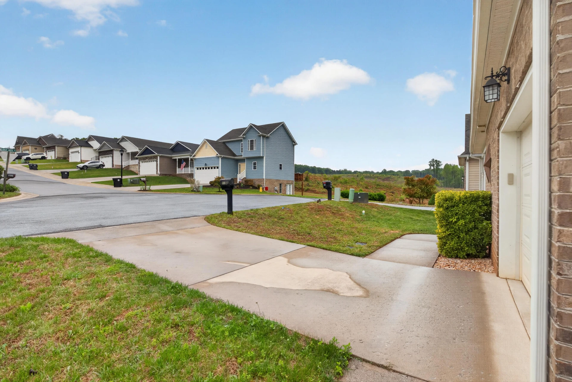 1198 Crest Ridge DR - Photo 37