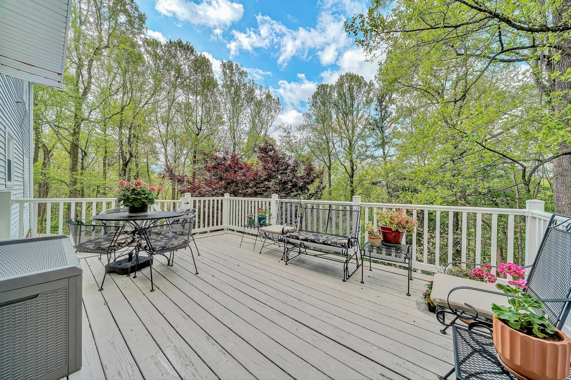 6640 Parkway DR - Photo 14