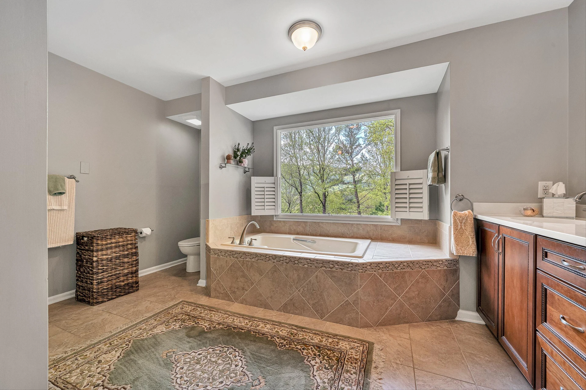 6640 Parkway DR - Photo 38