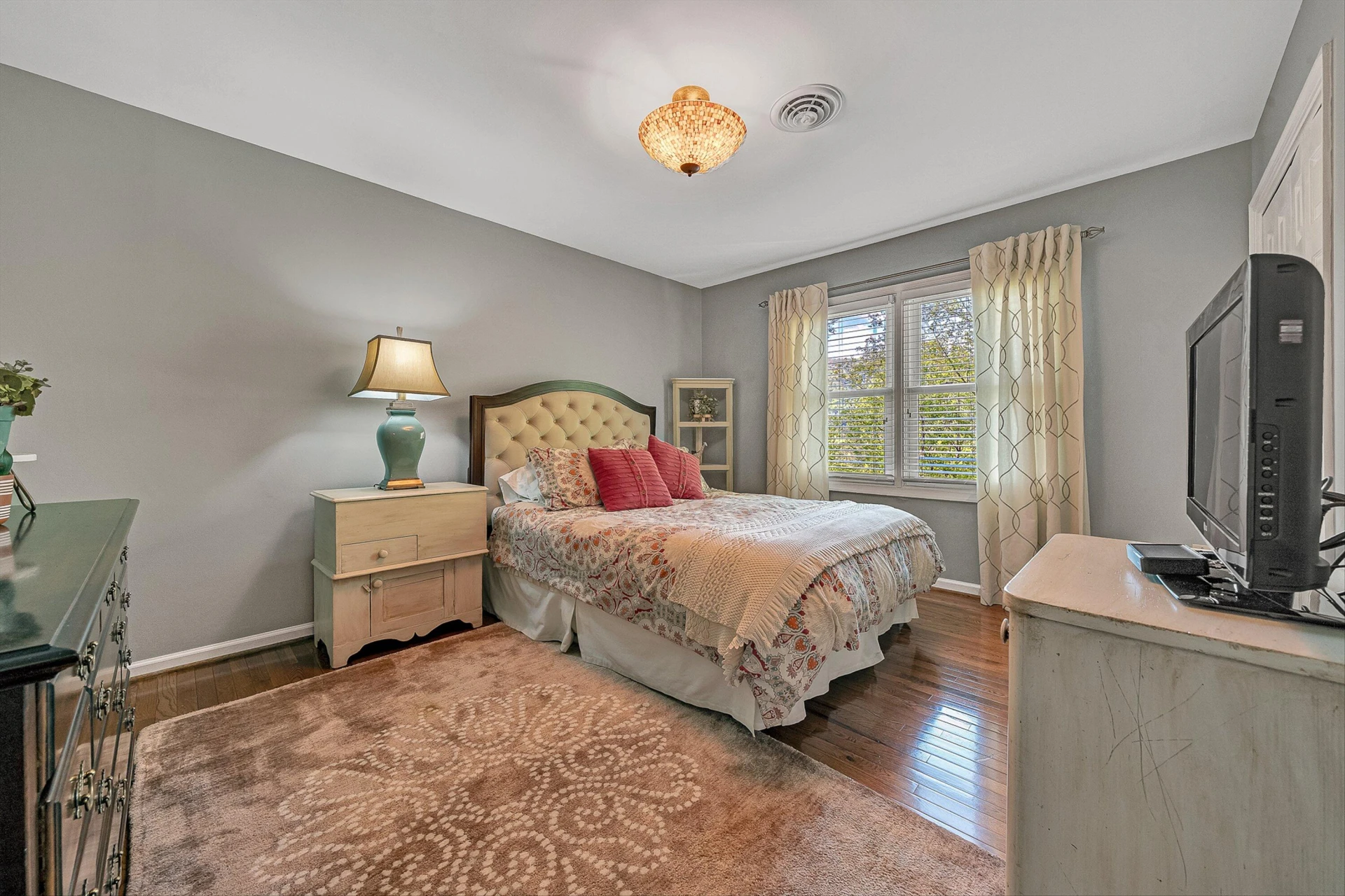 6640 Parkway DR - Photo 44