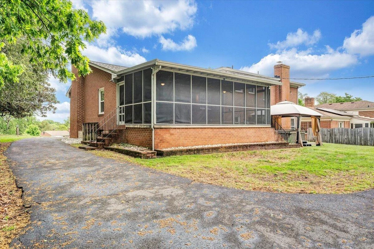 1730 Wilbur RD SW - Photo 27
