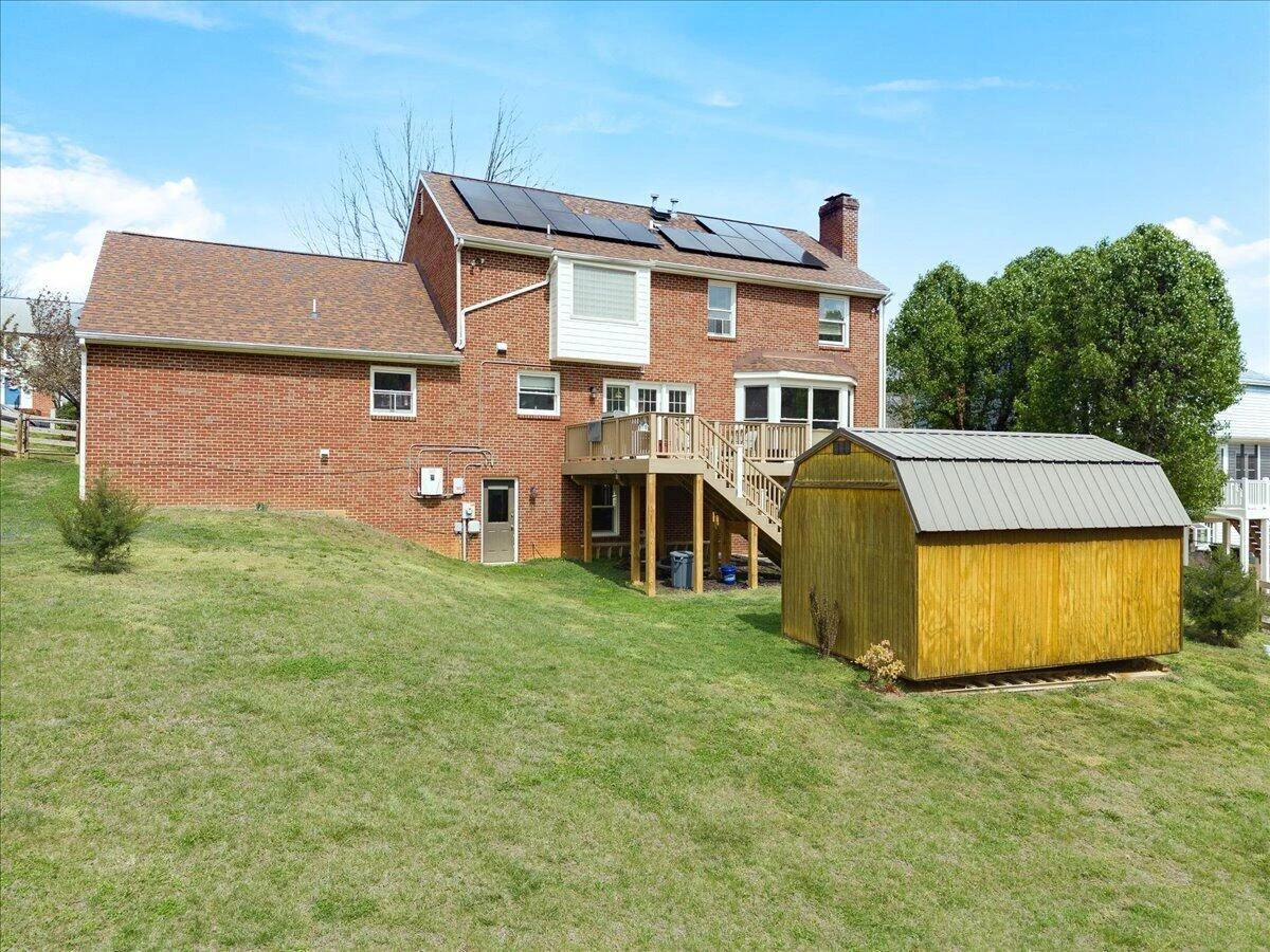 716 Debra LN - Photo 29