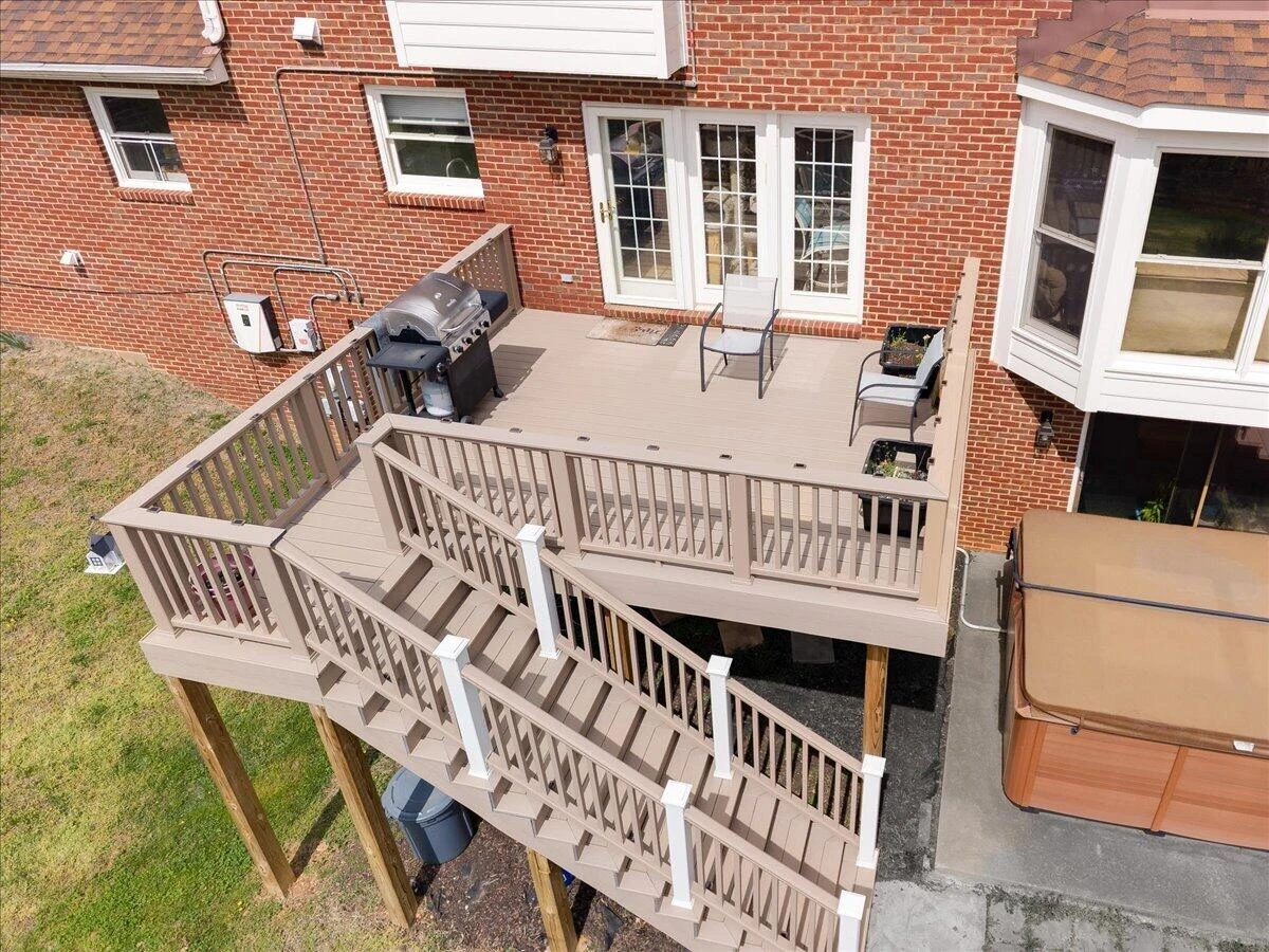 716 Debra LN - Photo 36