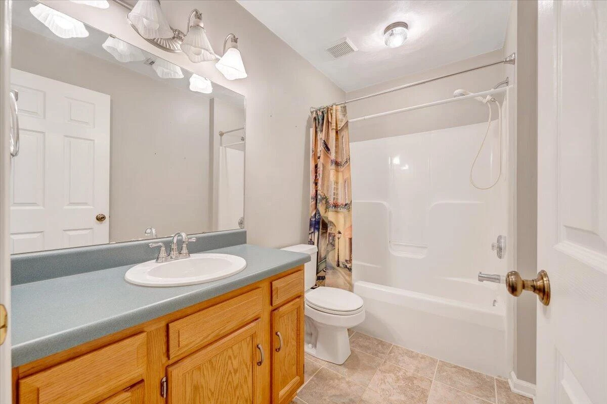 322 Cypress ST - Photo 25