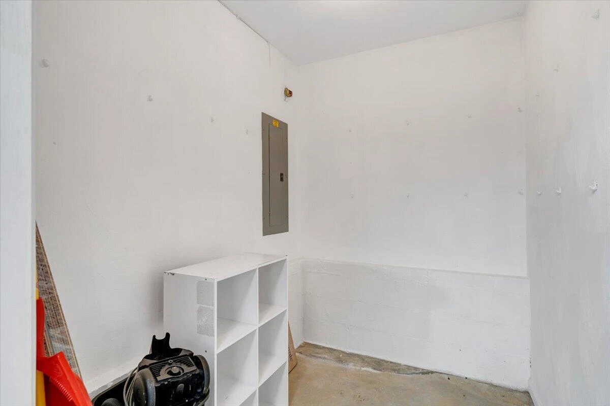 322 Cypress ST - Photo 27