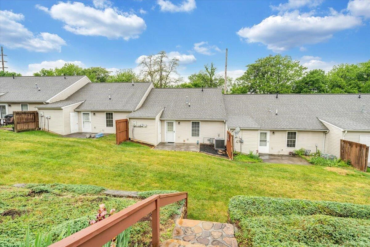 322 Cypress ST - Photo 31