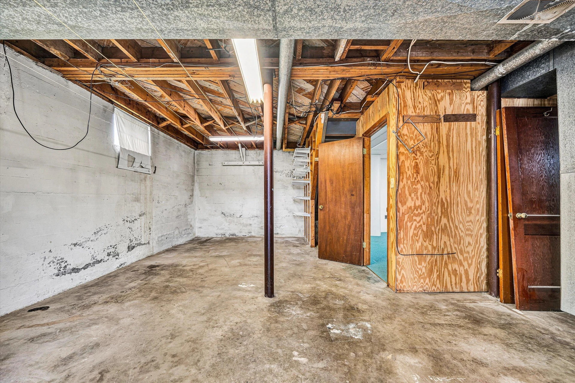 1223 Jeanette AVE - Photo 20