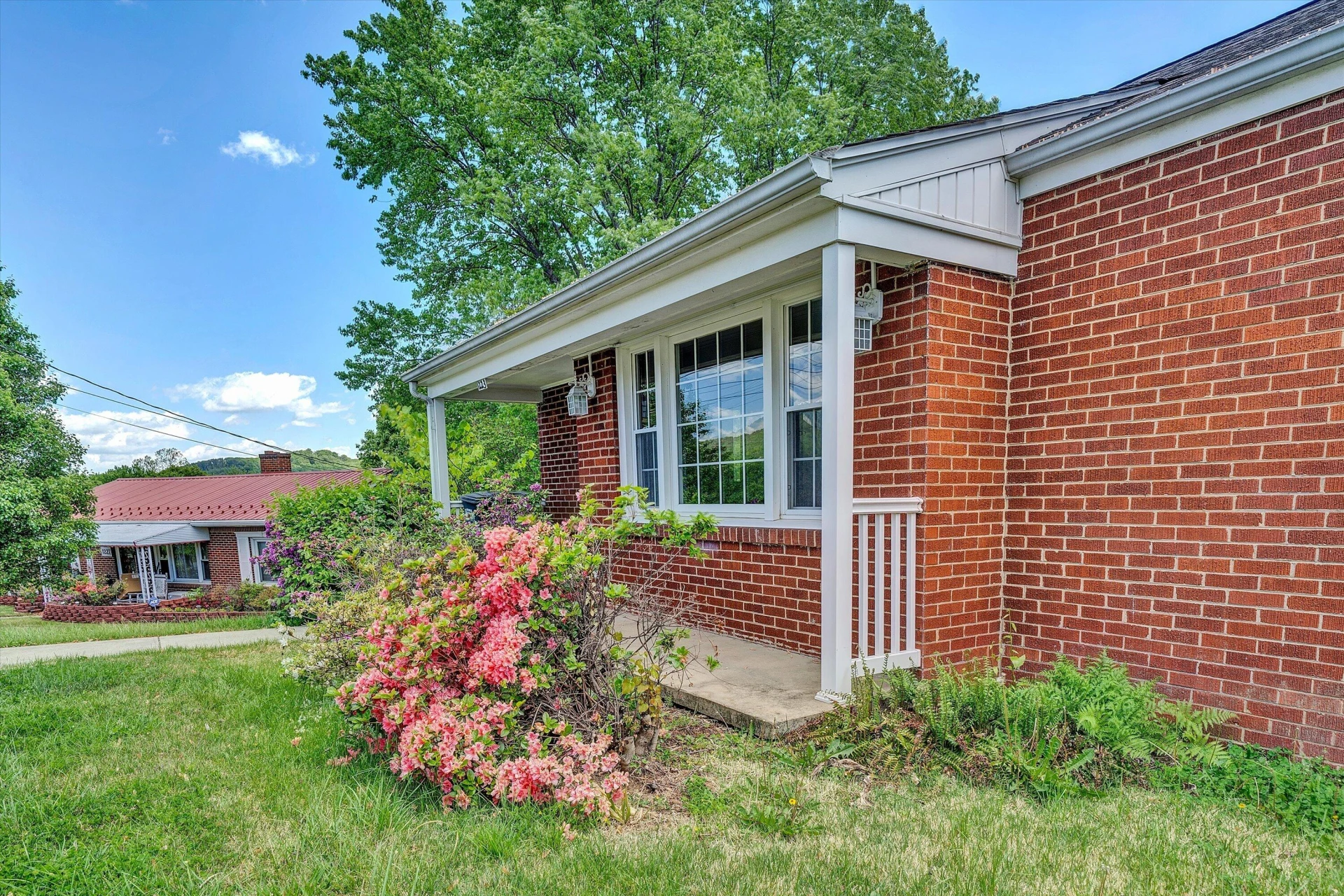 1223 Jeanette AVE - Photo 4