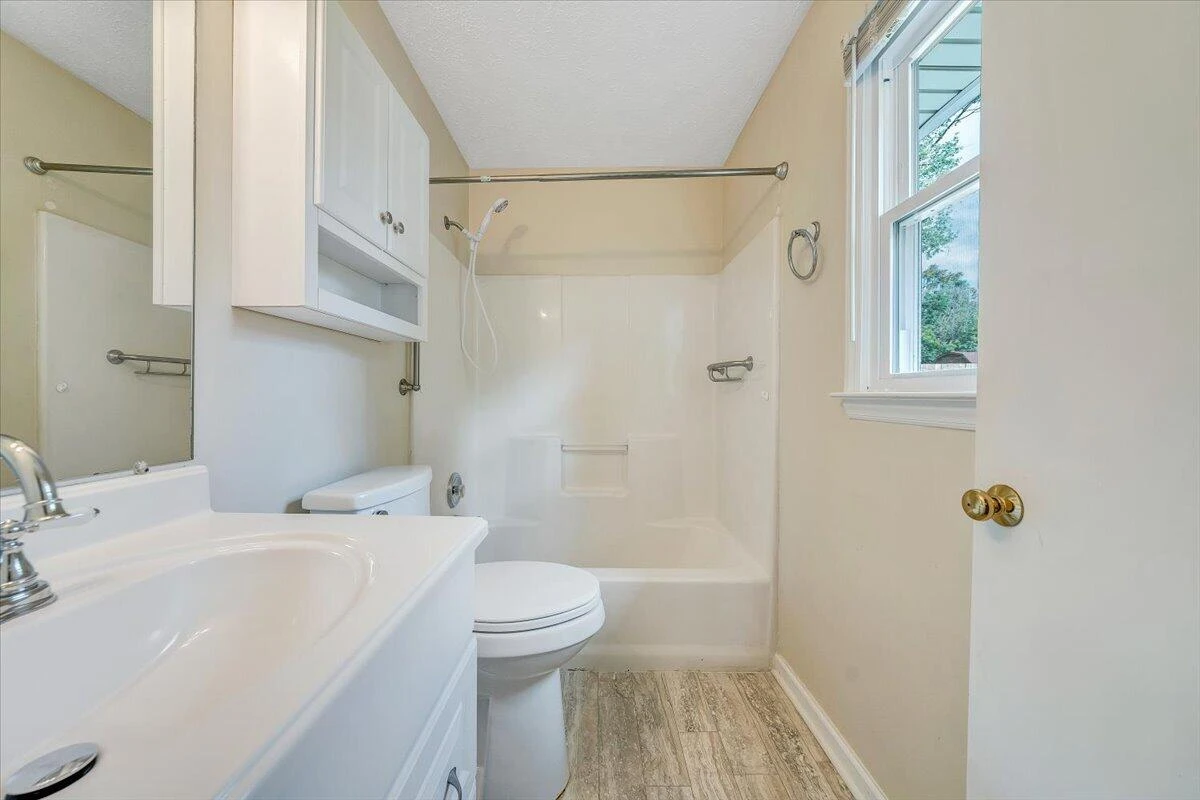 1333 Thomason RD SE - Photo 30