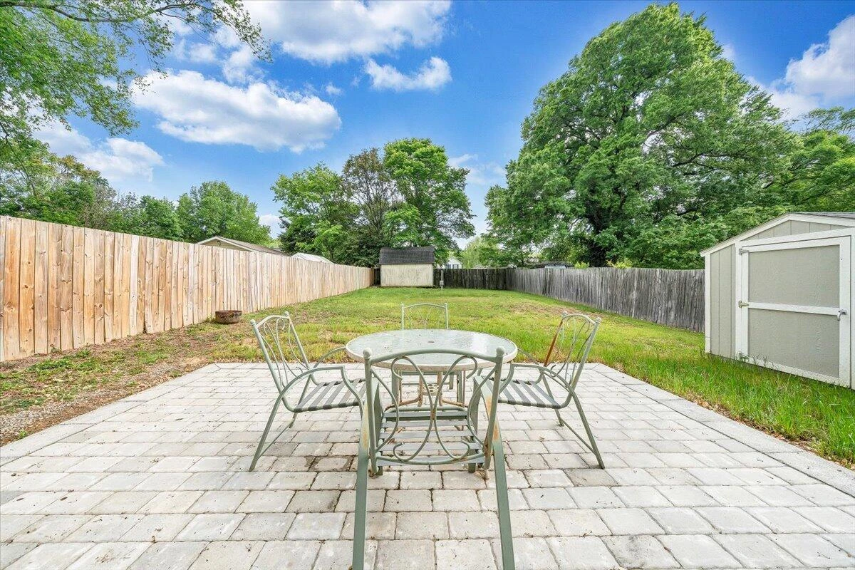 1333 Thomason RD SE - Photo 37