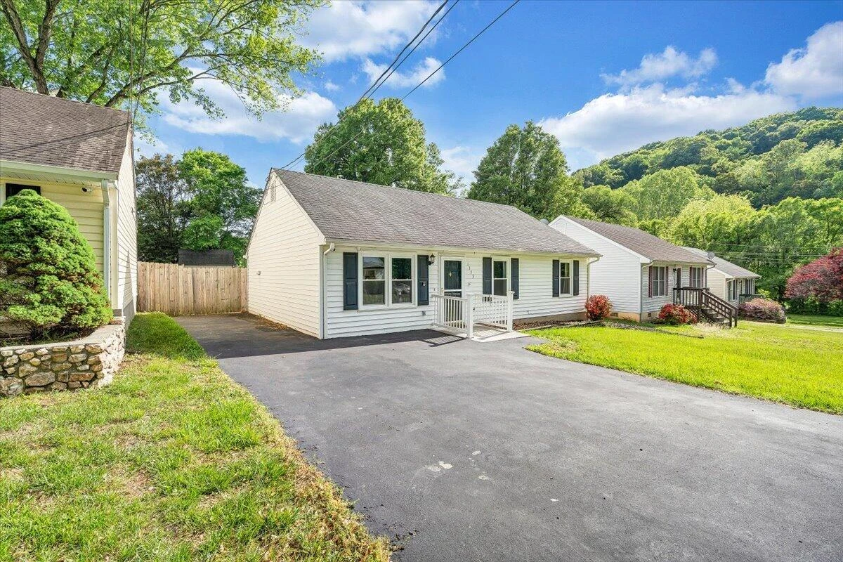 1333 Thomason RD SE - Photo 50