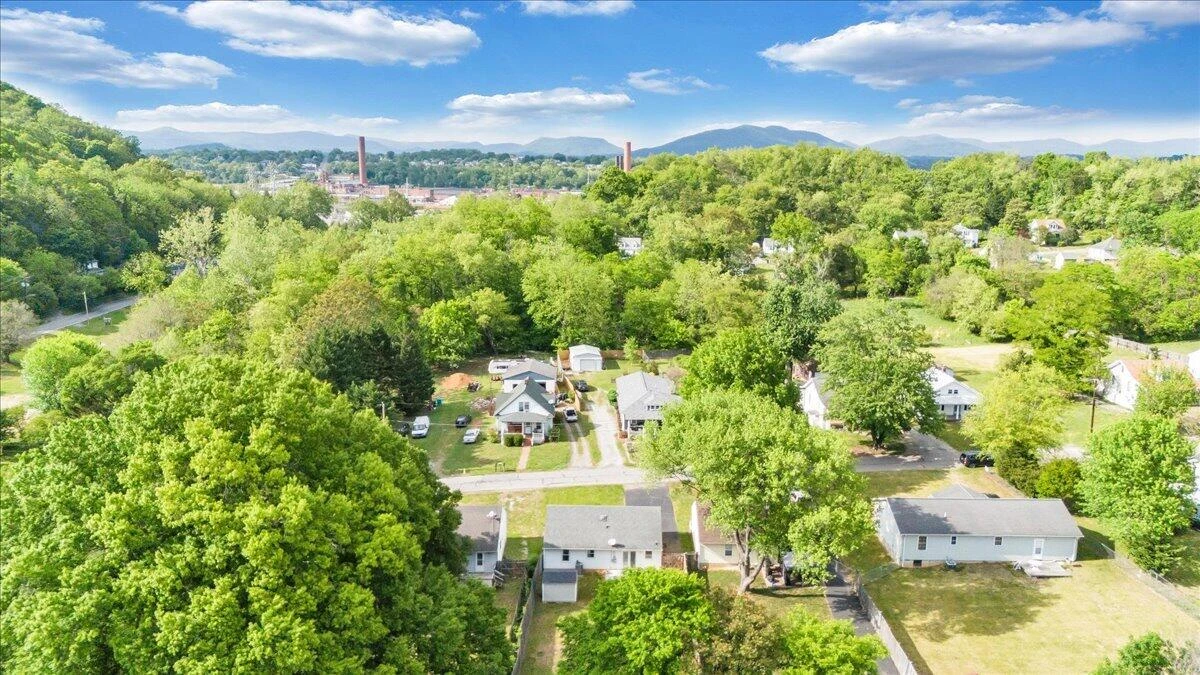 1333 Thomason RD SE - Photo 65