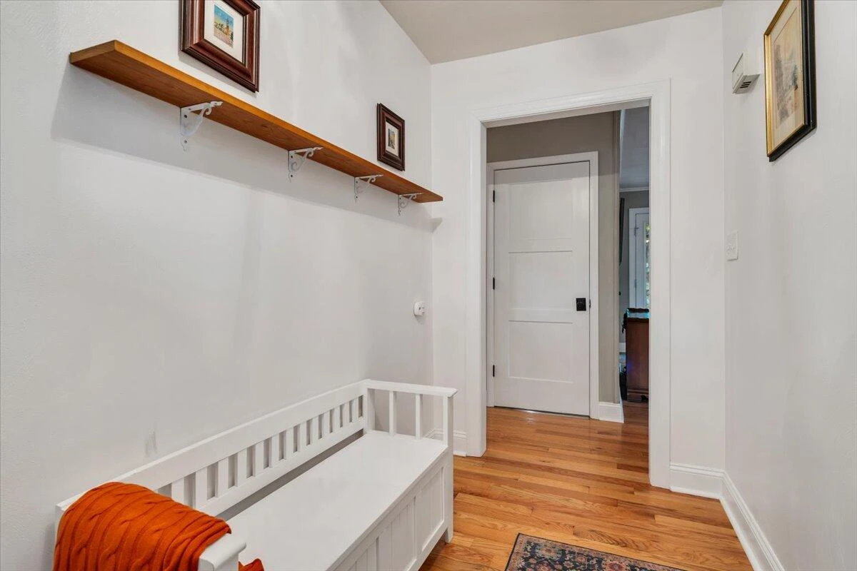2030 Surrey LN NE - Photo 17