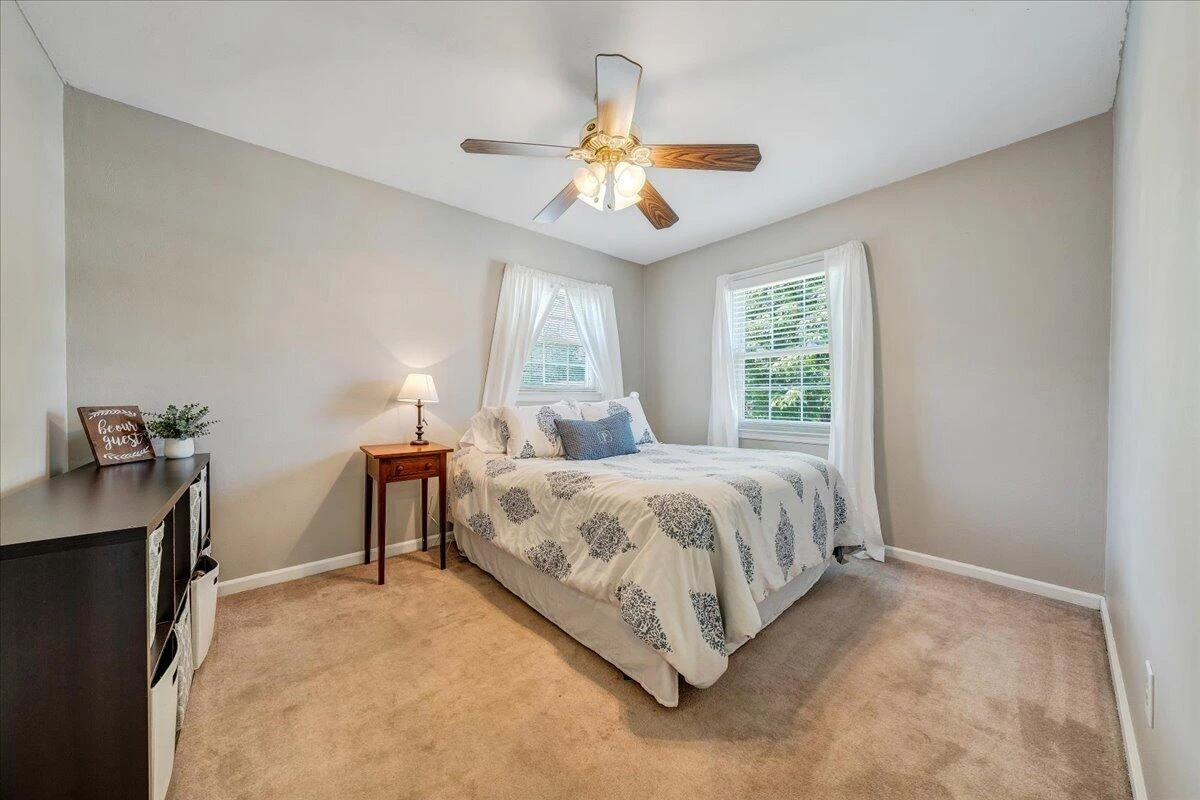 6339 Greenway DR - Photo 12