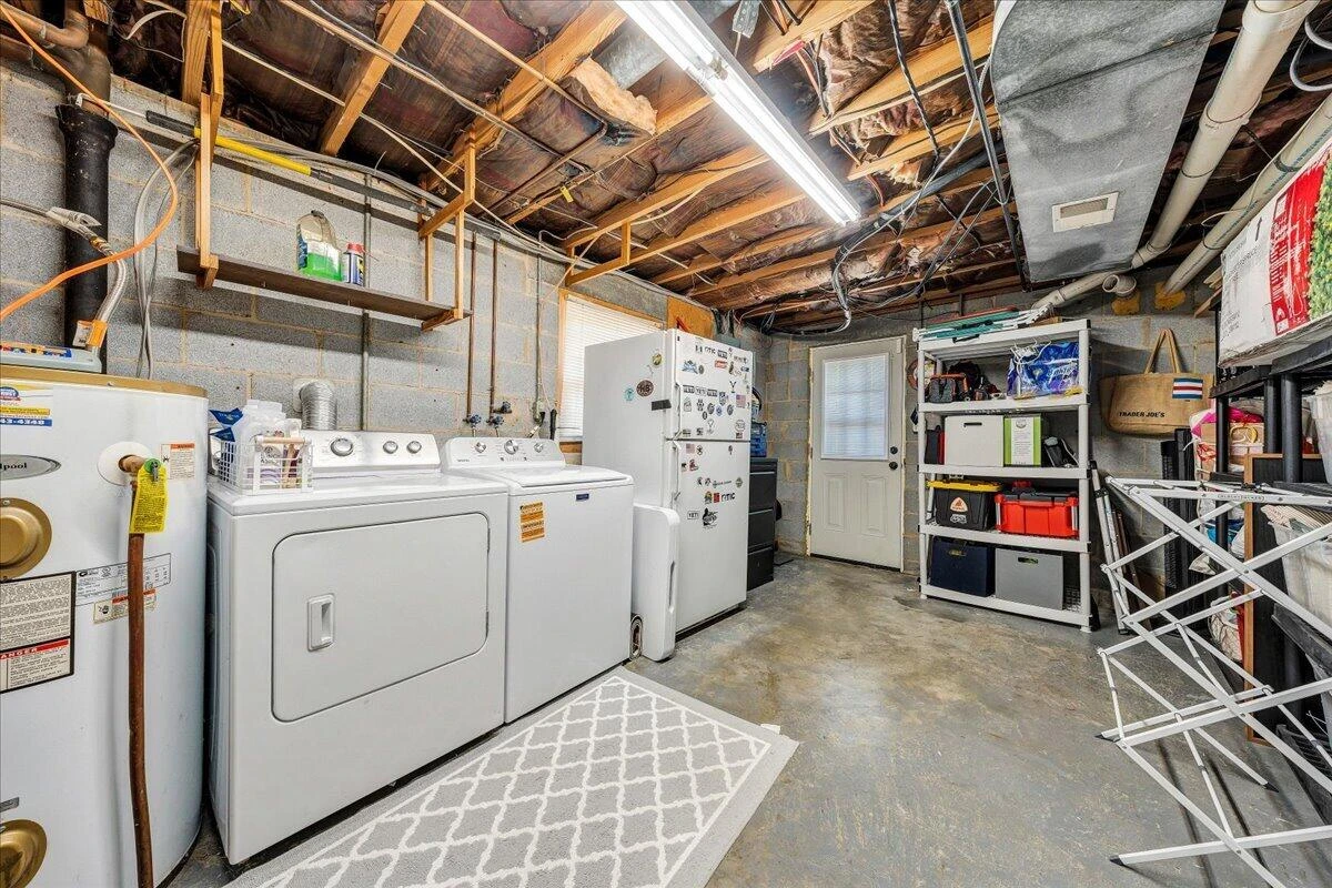 6339 Greenway DR - Photo 18