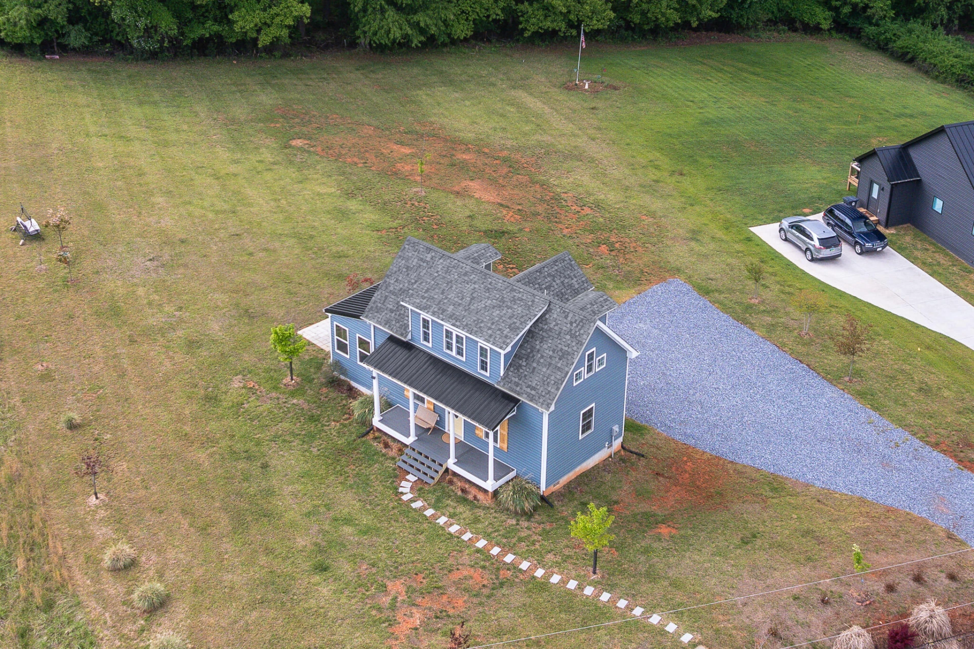 1589 Clearview RD - Photo 2