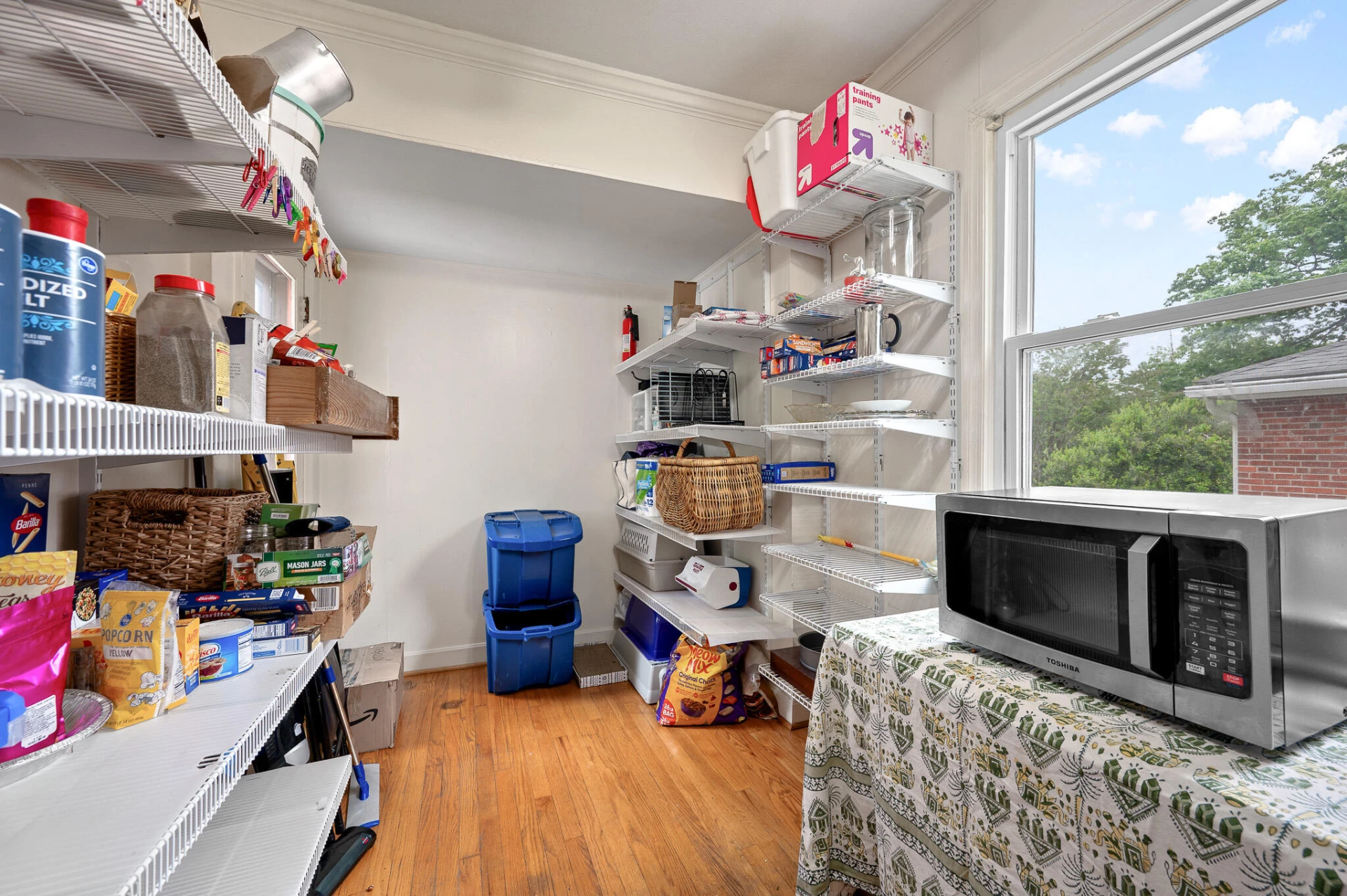 310 Langhorne LN - Photo 13