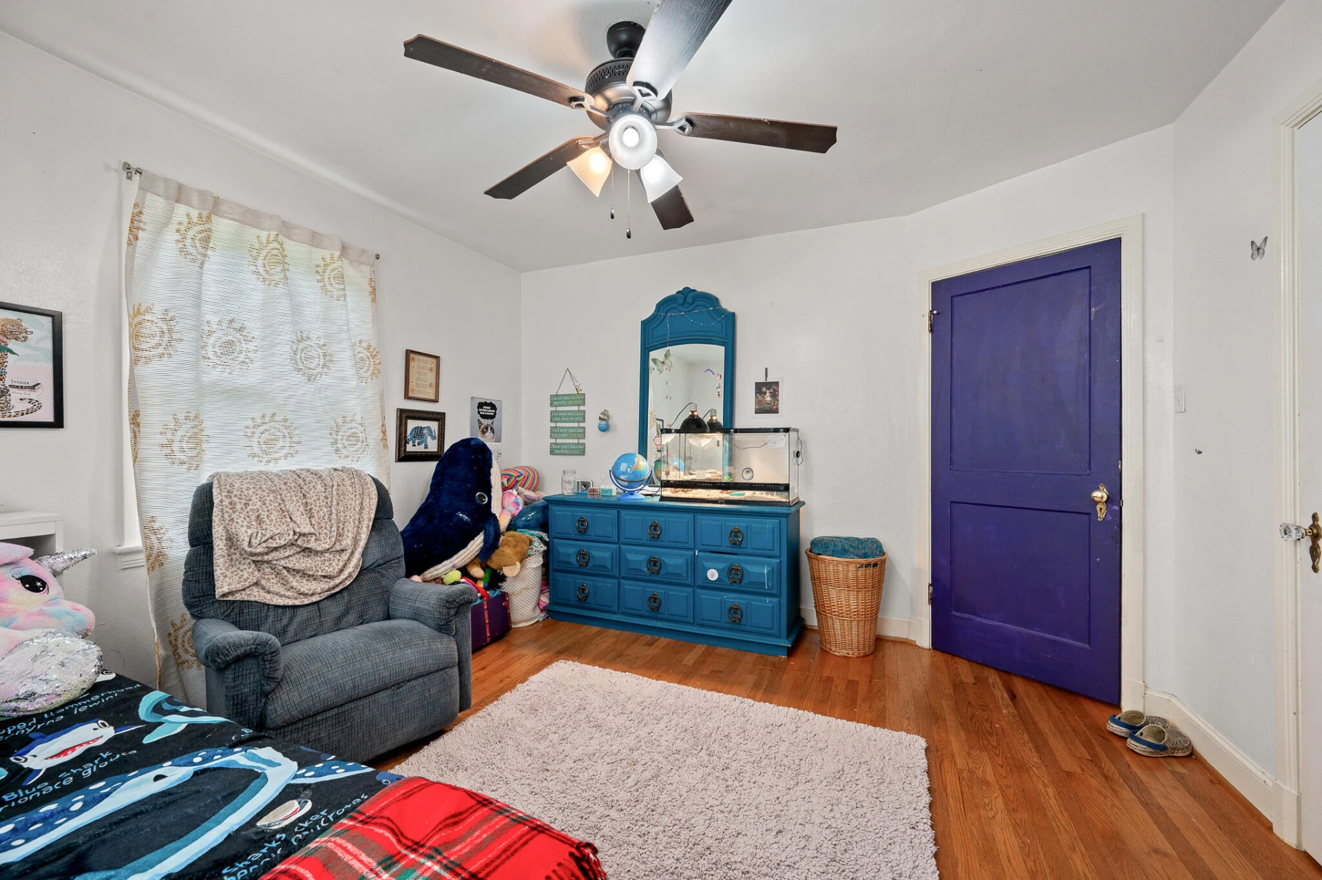 310 Langhorne LN - Photo 19