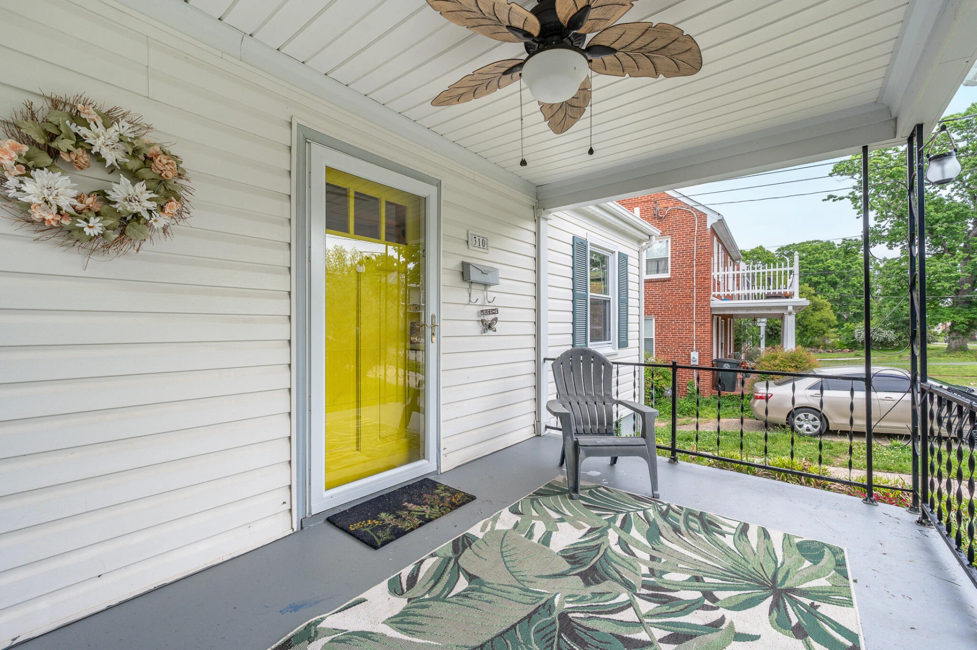 310 Langhorne LN - Photo 3