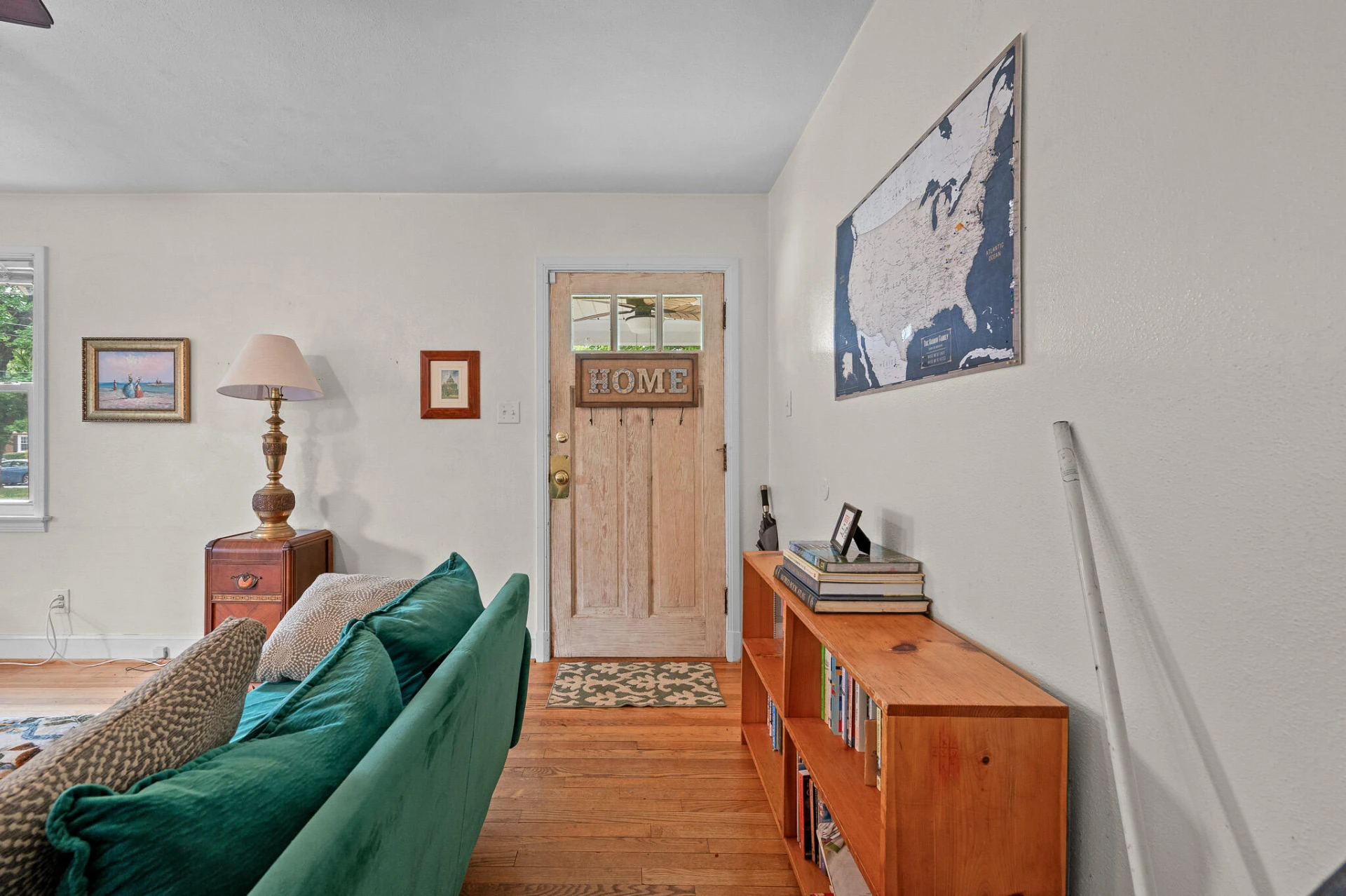 310 Langhorne LN - Photo 4