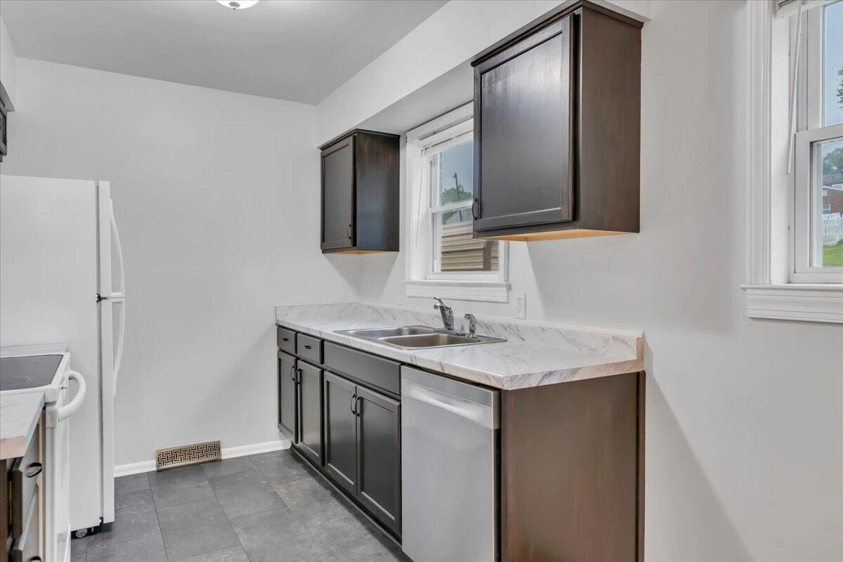 3740 Salem Turnpike NW - Photo 15