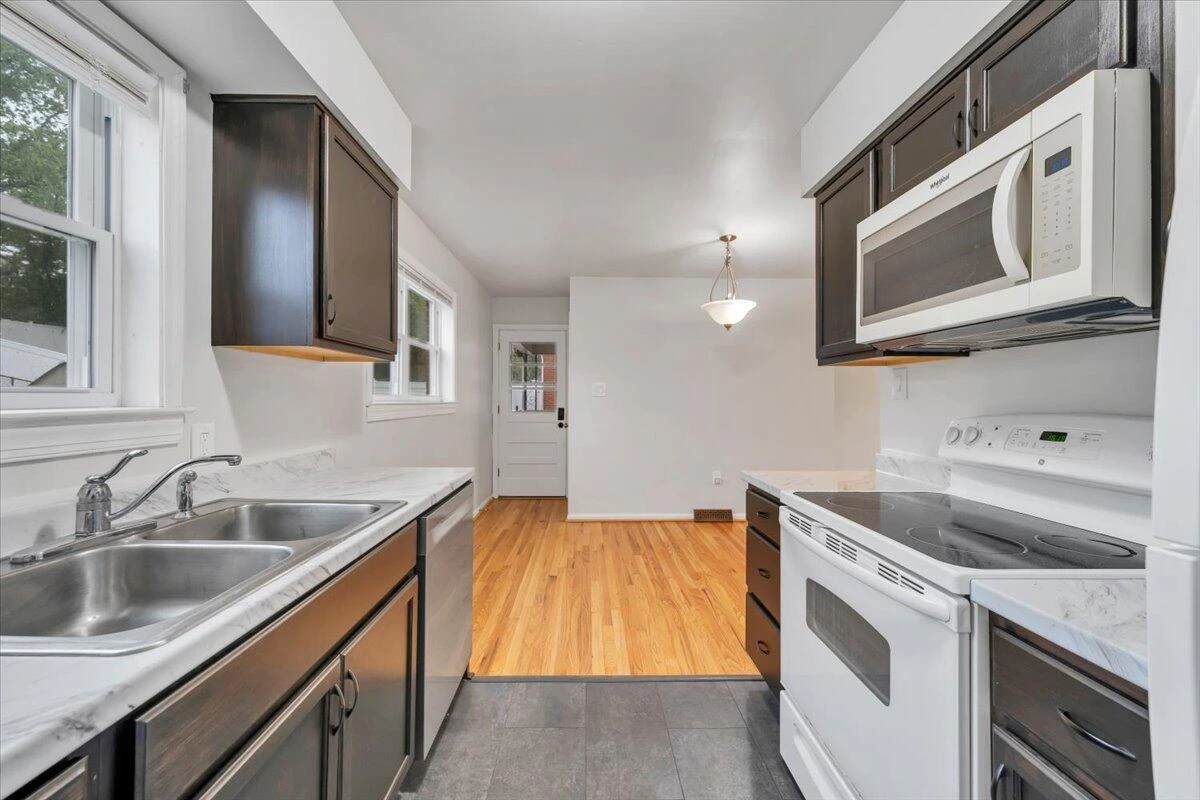 3740 Salem Turnpike NW - Photo 17