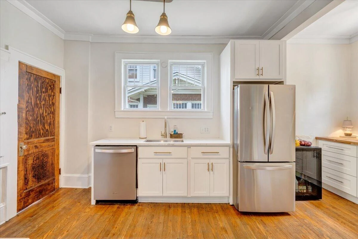 1142 Winona AVE SW - Photo 24