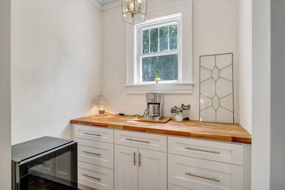 1142 Winona AVE SW - Photo 25