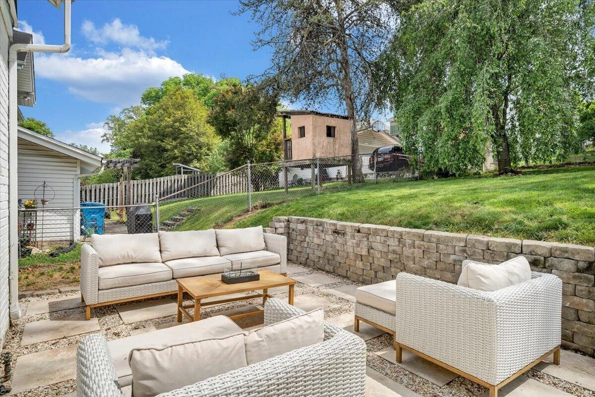 1142 Winona AVE SW - Photo 40